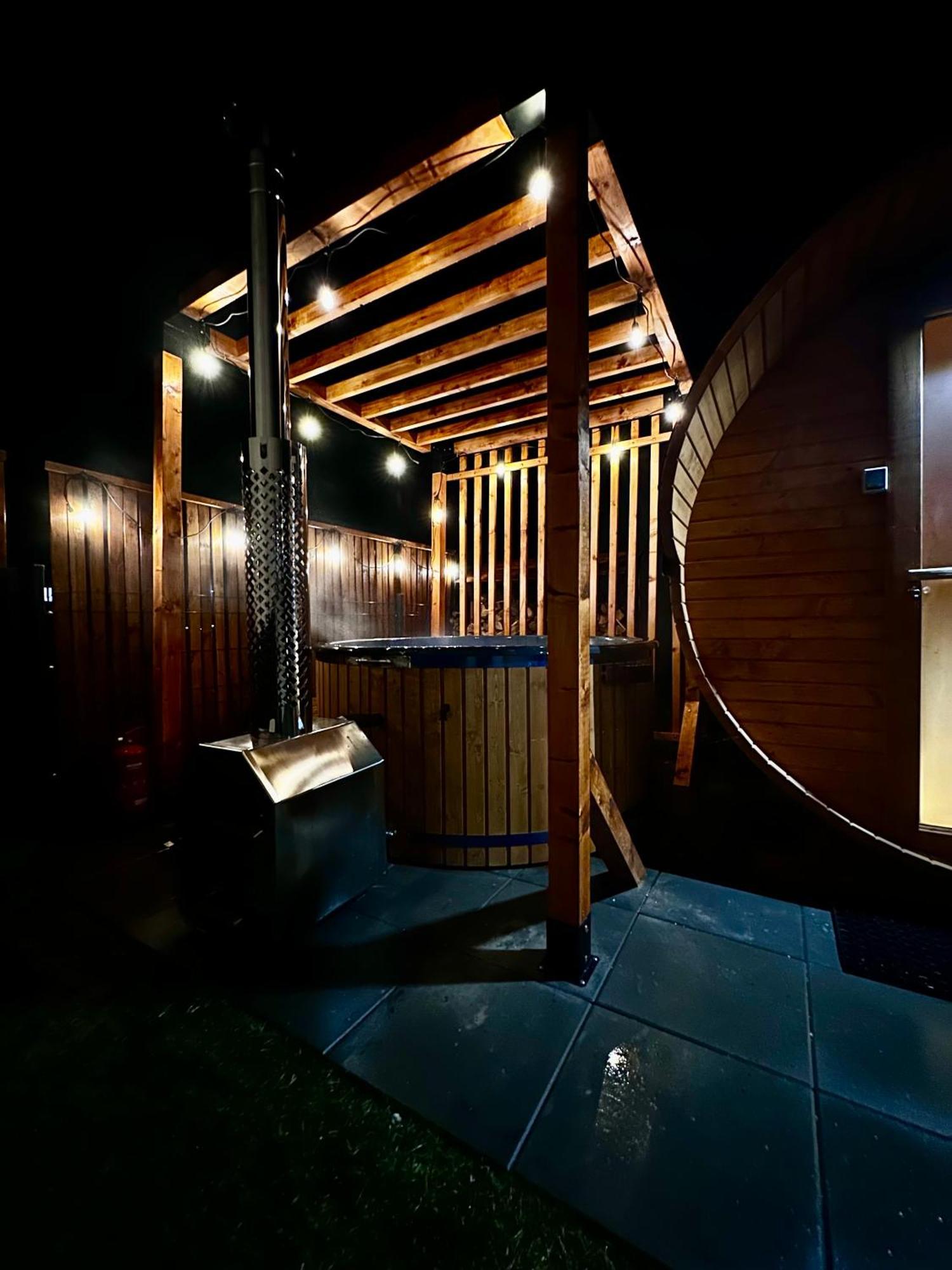 Pod Wzgorzem Z Sauna, Jacuzzi I Basenem